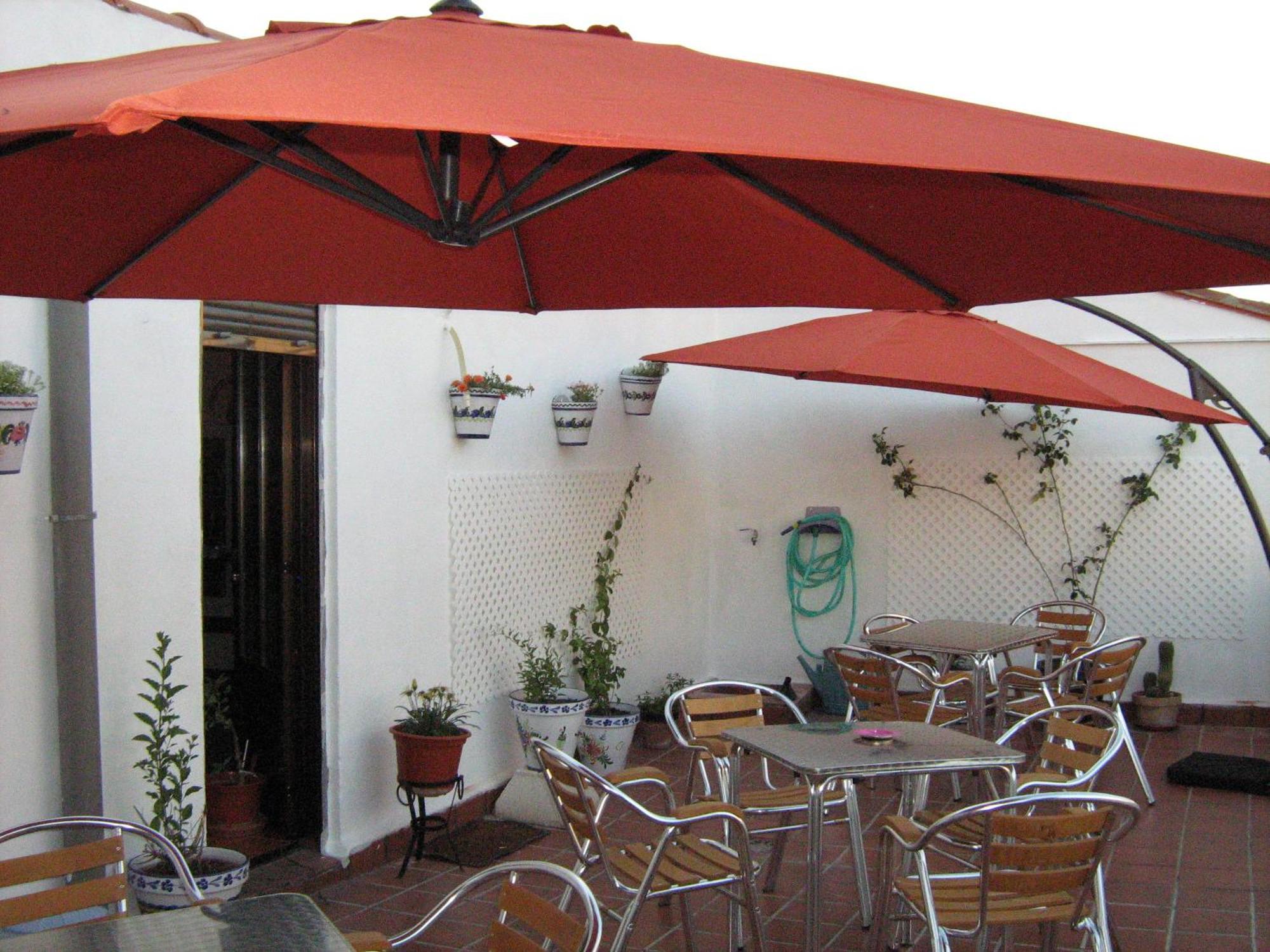 טומיוסו Hostal Donaire מראה חיצוני תמונה